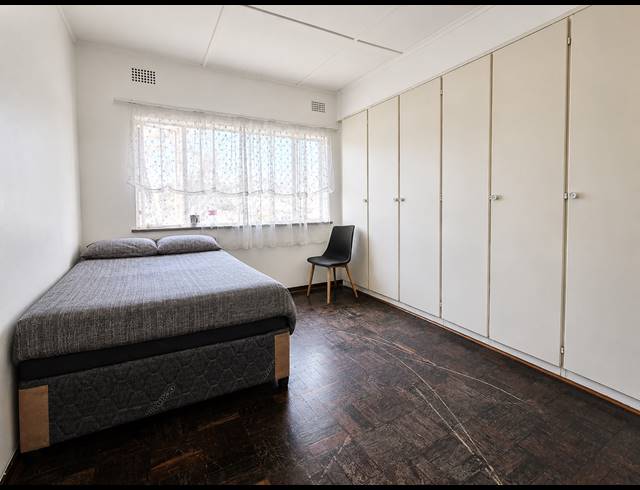 2 BEDROOM FLAT FOR SALE IN THREE RIVERS